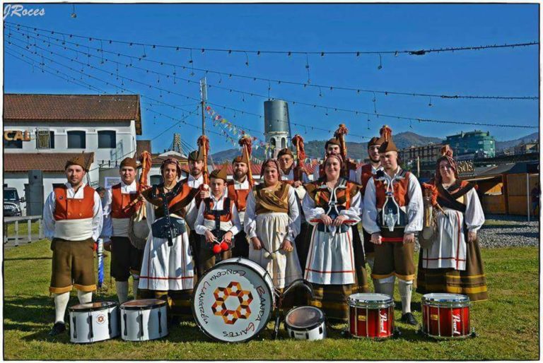 III Alcuentru de Bandes de Gaites y II Concursu de Baille’l País en