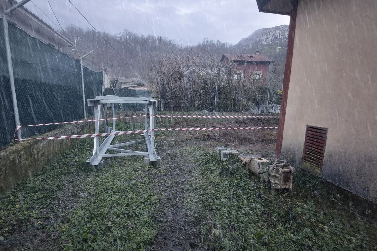 La Antena d'El Condao, ensin instalar