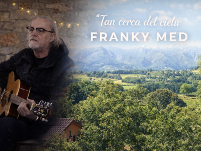 Franky Med con guitarra inspirándose n’Asturies pa l’álbum Tan cerca del cielu