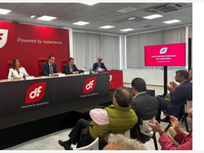 Xunta d’accionistes de Duro Felguera celebrada na sede de La Felguera.