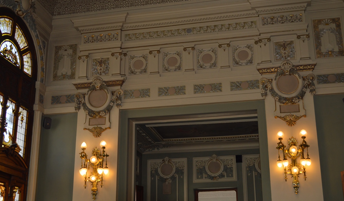 Interior de la sede de la Xunta Xeneral d’Asturies nuna fotografía d’archivu